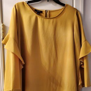 3/4 Ruffle Sleeve Top